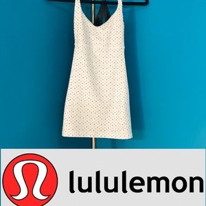 Lululemon workout shirt SM small NWOT